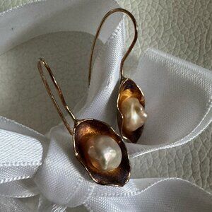 Brand New in Box Freshwater Pearl French Wire Earrings